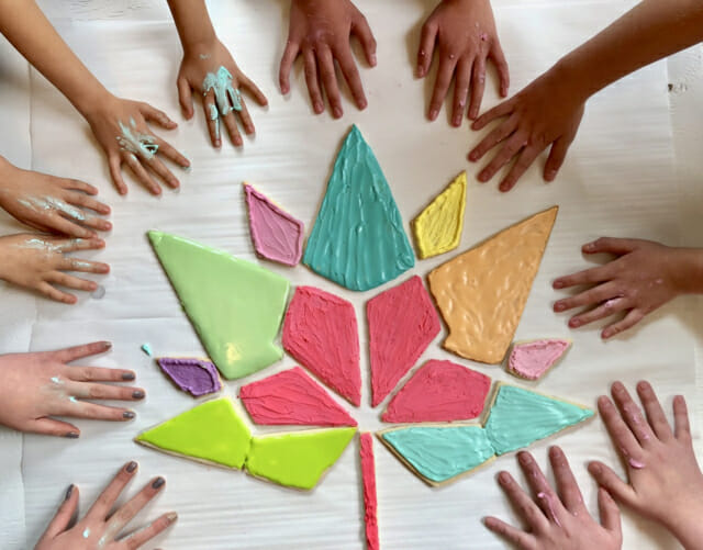 Cookie Decorating Party to make a Canada 150 flag.